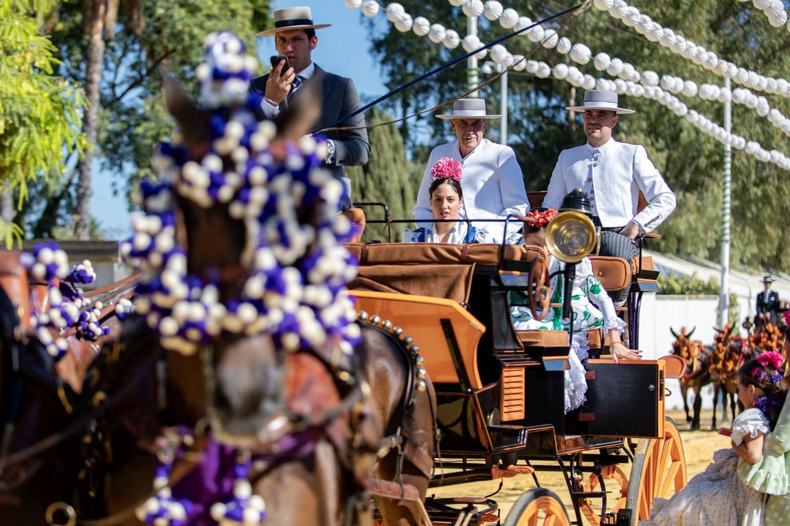 Las mejores imágenes del paseo de enganches de la Feria del Caballo de Huelva