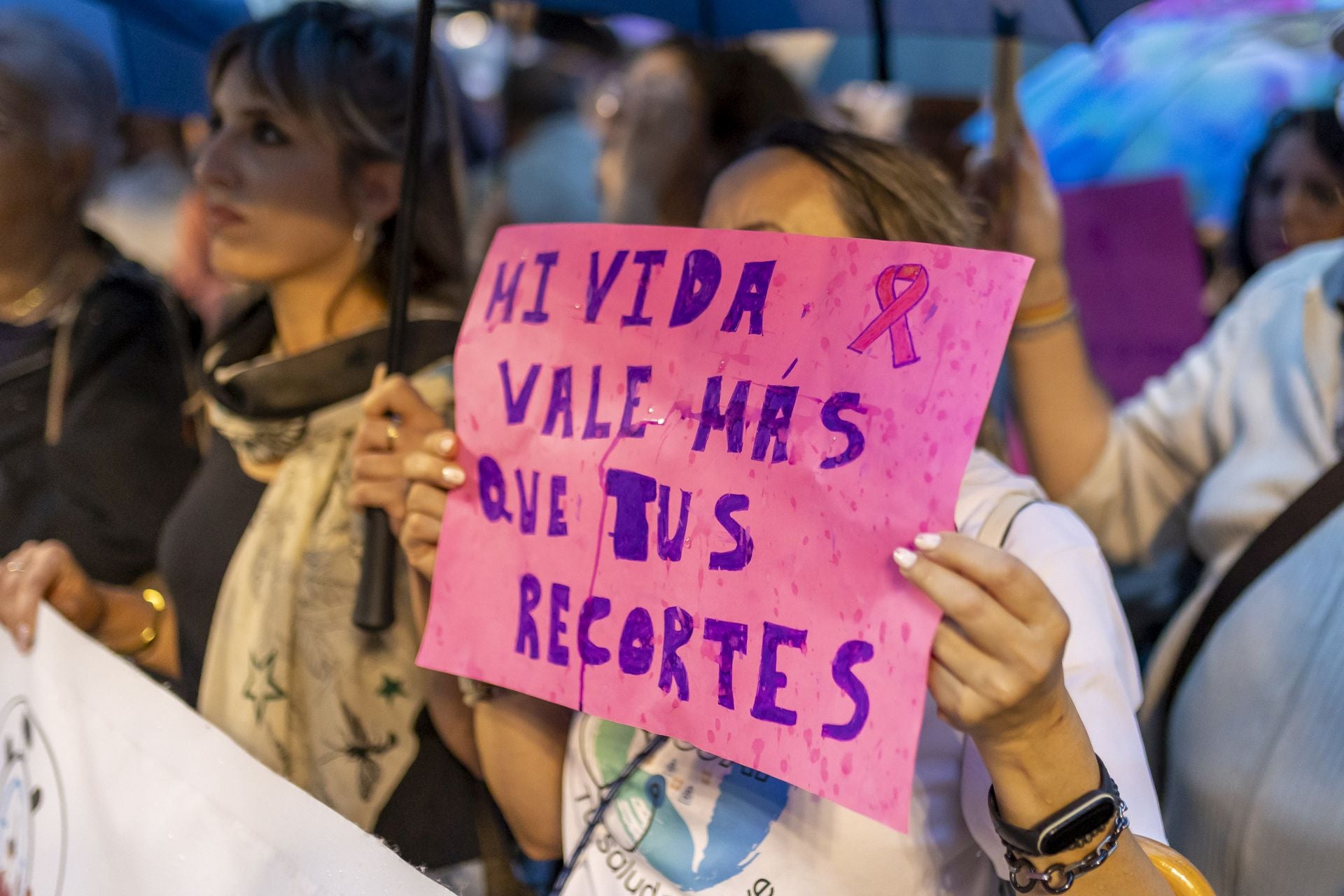 Las imágenes de la nueva manifestación por la sanidad pública de Huelva