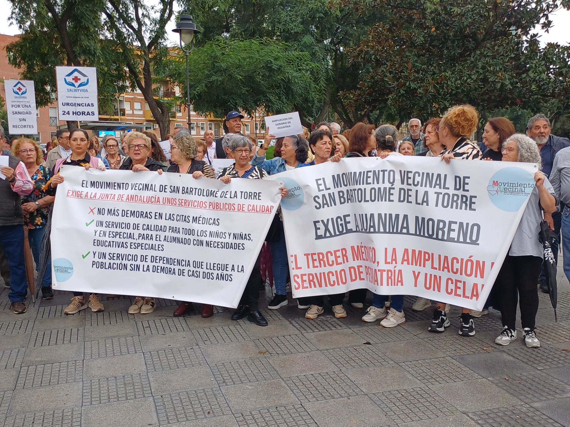 Las imágenes de la nueva manifestación por la sanidad pública de Huelva