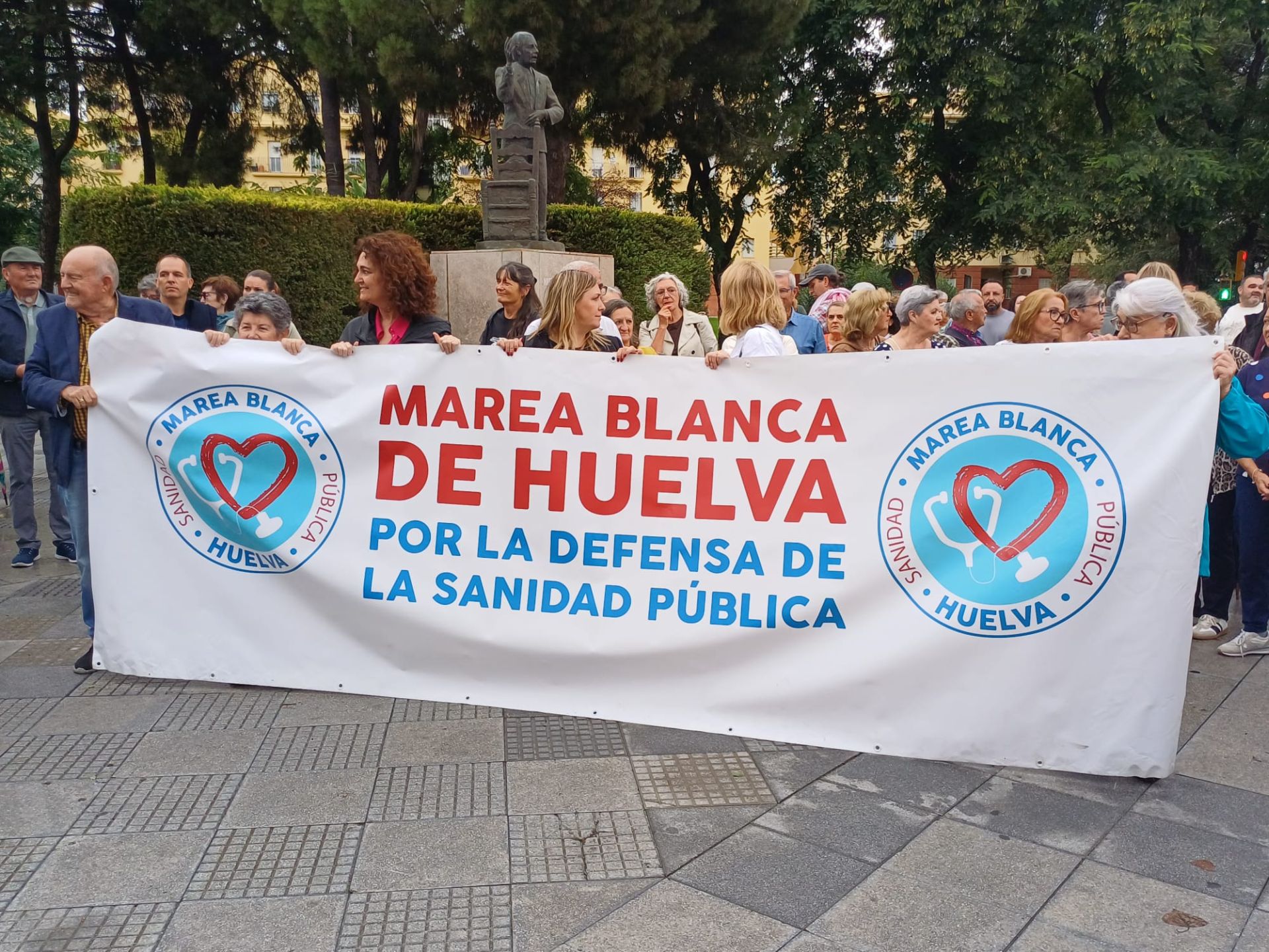 Las imágenes de la nueva manifestación por la sanidad pública de Huelva