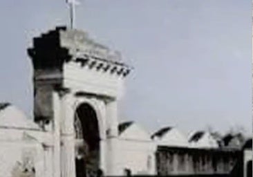 El colegio de Huelva que fue construido sobre un antiguo cementerio: "¡Por fin sé por qué sentía miedo ir al cole!"