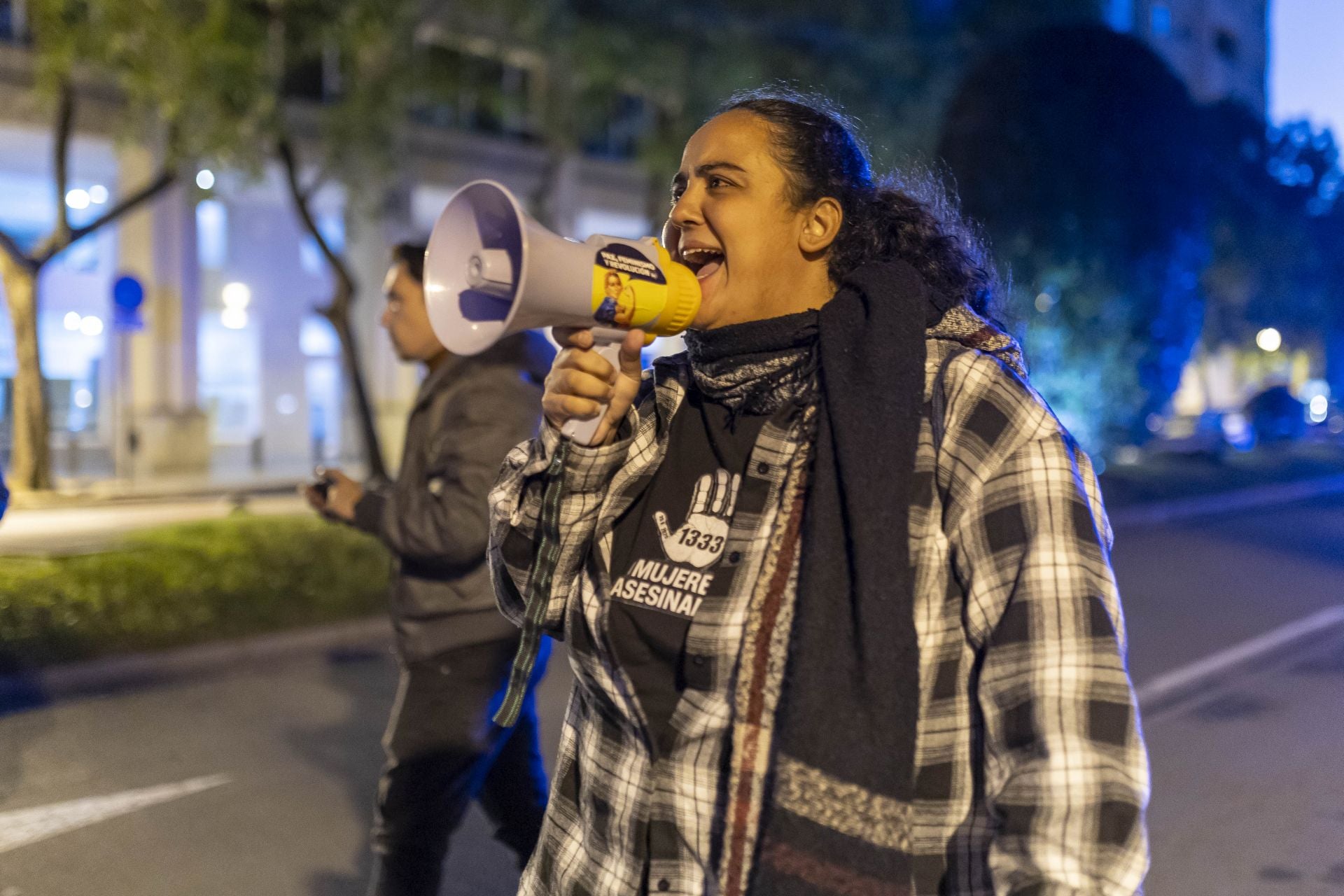 La manifestación en Huelva contra la violencia machista, en imágenes