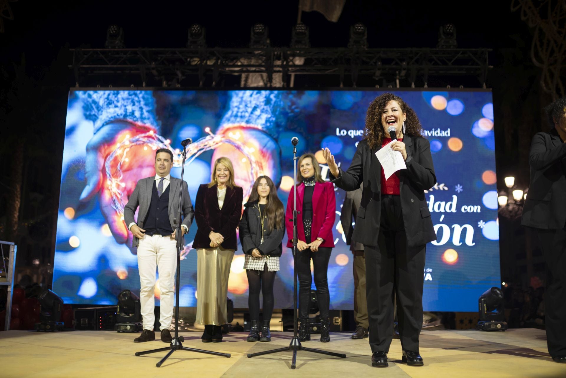 El encendido del alumbrado navideño de Huelva, en imágenes