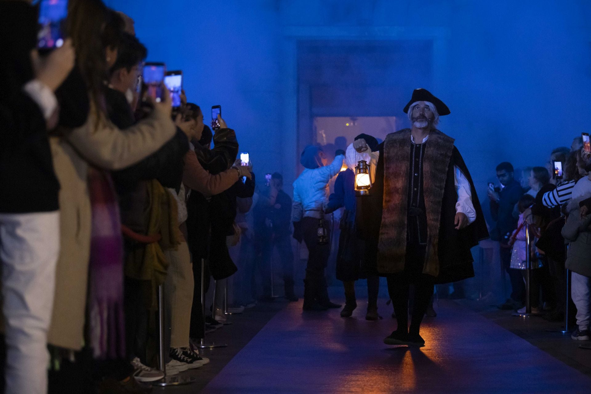 El encendido del alumbrado navideño de Huelva, en imágenes