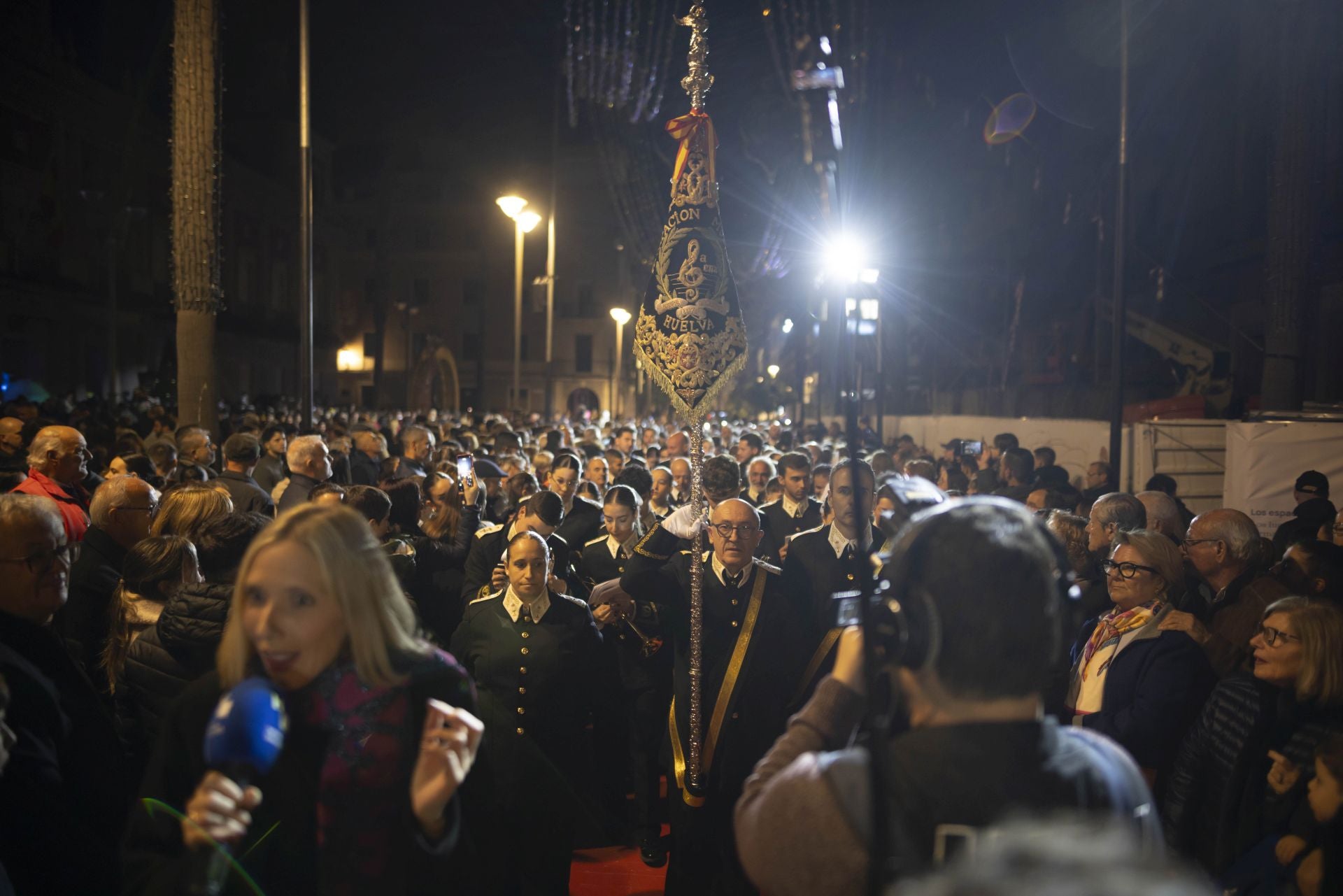 El encendido del alumbrado navideño de Huelva, en imágenes
