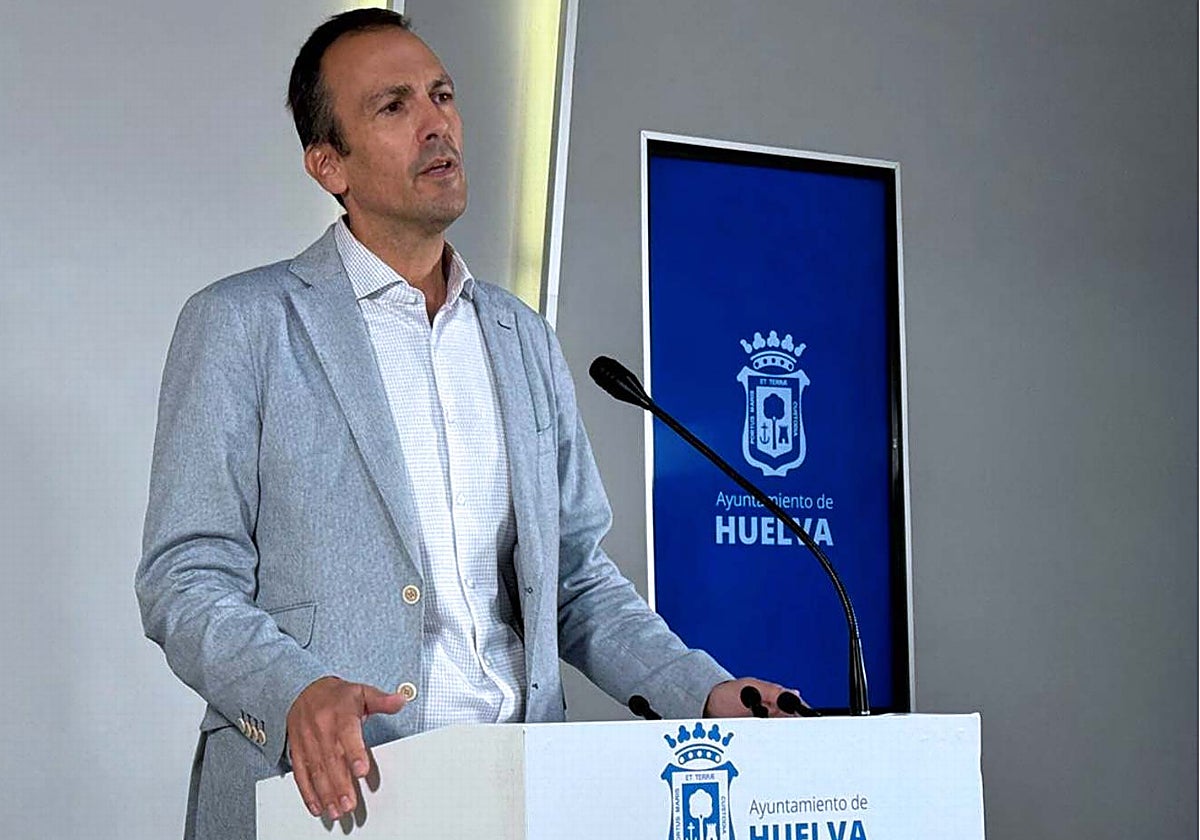 El concejal de Economía del Ayuntamiento de Huelva, Francisco Muñoz