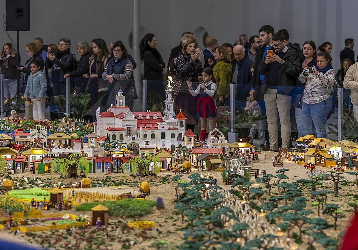 El Belén de Playmobil se inauguró este martes y ya está abierto al público