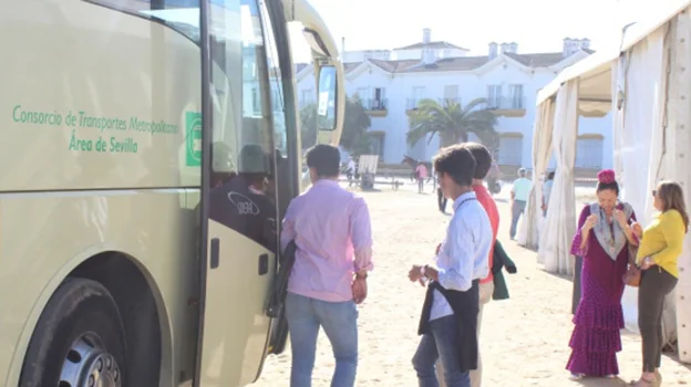 El precio del billete desde Huelva a El Rocío será de 5,50 euros el trayecto