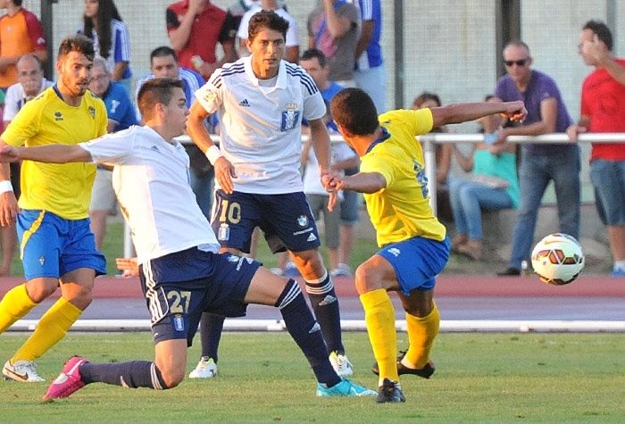 El Cádiz se lleva el Memorial Manuel González en la tanda de penaltis (1-1)