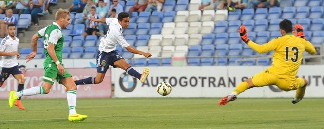 Un discutible penalti frena al Recre más notable de toda la pretemporada (1-2)