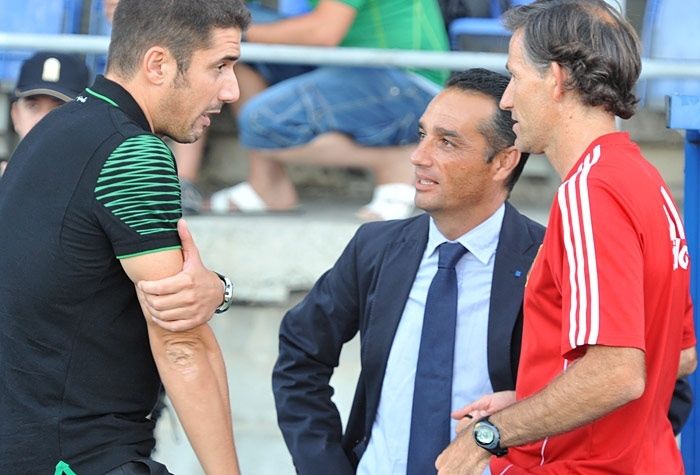 Julio Velázquez: 'Nos hemos enfrentado a un equipo que va a aspirar a entrar en play-off'