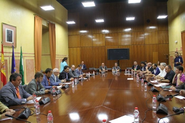 El comité de Ence dice que 'el dinero generado por la fábrica de Huelva en 40 años se lo llevaron a las plantas del norte”