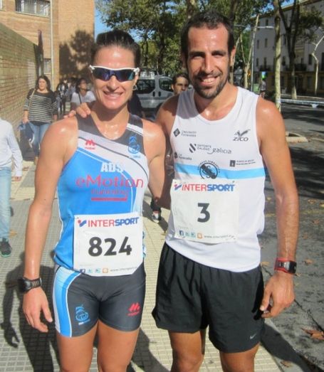 Emilio Martín y Rocío Espada, los más rápidos de una multitudinaria Vuelta a Huelva