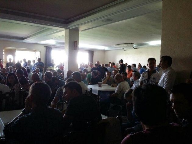 La asamblea de trabajadores de Ence ratifica con 215 votos a favor el preacuerdo alcanzado con la empresa
