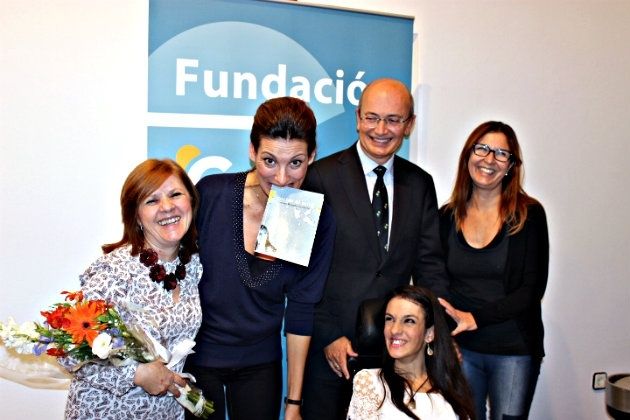 Lorena Bogado lanza sus ‘Cartas al aire’ con la presencia de Remedios Cervantes
