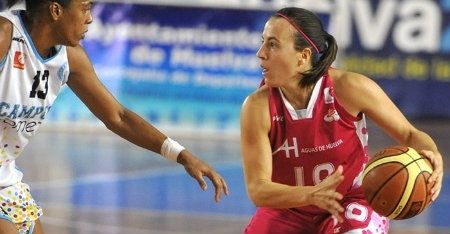 Asurmendi refuerza su liderato en asistencias en la Liga Femenina