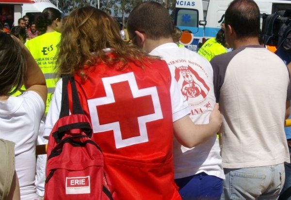 El Equipo de Respuesta Inmediata en Emergencias de Cruz Roja avanza en su ayuda en situaciones de riesgo social