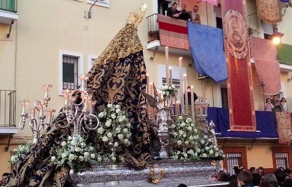 La Reina del Polvorín ya está en casa tras su reencuentro con las Teresianas