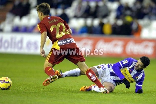 En el bache, sin fútbol y con la suerte en contra (1-0)