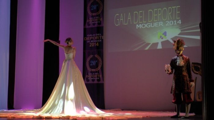 Moguer reconoce la gran labor de Ventura Vivas en su Gala del Deporte