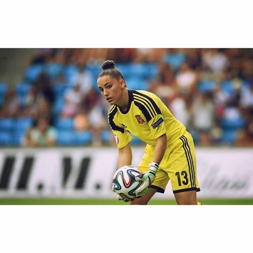 Debut con triunfo de Sara Serrat con España (1-0)