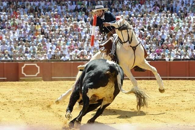 Los rejones ponen el punto y final a las Colombinas 2011