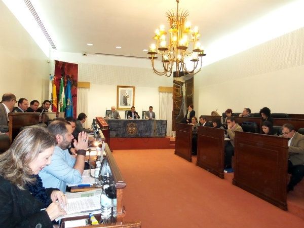 Diputación aprueba por unanimidad una declaración institucional de apoyo al sector minero