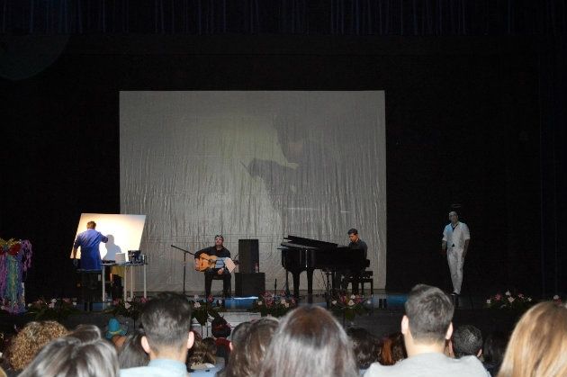 Oda a Punta Umbría en el pregón de Antonio Cabezas en el Carnaval de la Luz