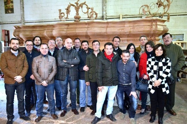 Una exposición fotográfica muestra el estado de ejecución del nuevo paso para el señor de la Humildad
