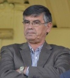 Peguero pide que le den 'confianza de verdad' a Pavón y dice que 'la plantilla está descompensada'