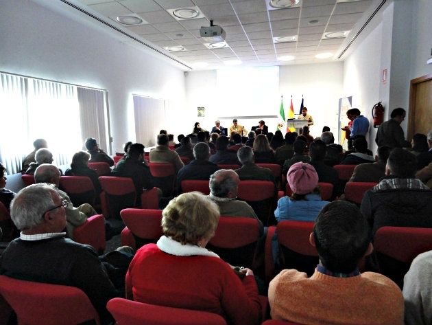 Caja Rural del Sur colabora con Ovipor y Cooperativas Agroalimentarias de Andalucía en una jornada ganadera
