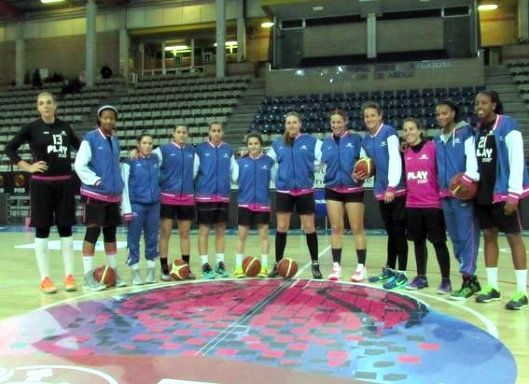 El CB Conquero entrena en el escenario donde se jugará el pase a la final de la Copa de la Reina