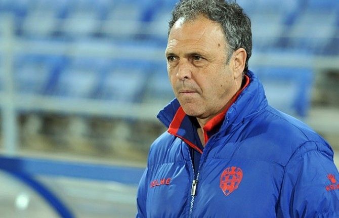 Caparrós: 'En mi época salíamos a la calle y a las peñas cogiendo a recreativistas que estaban dormidos'