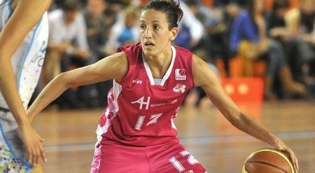 María Pina, en el quinteto ideal de la jornada