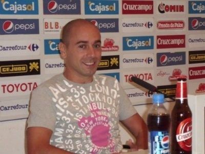 Aitor Tornavaca: “Viendo cómo salí no me sorprende lo que pasa en el Recre”