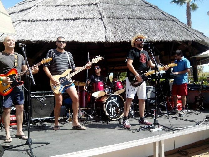 ‘Rafa y los Përez’ comienzan su gira de primavera paseando su “paveopop”