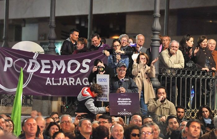 Podemos carga contra quienes “juegan con la salud de nuestro pueblo para luego irse y dejarnos su mierda”