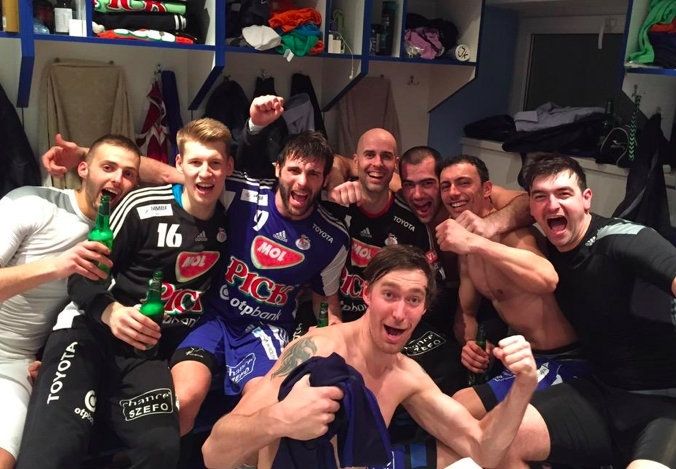 El Pick Szeged de Sierra se clasifica para los cuartos de la Champions