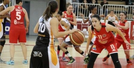 El CB Conquero cae por la mínima en León (63-62) y se medirá a Girona en los 'play-offs'