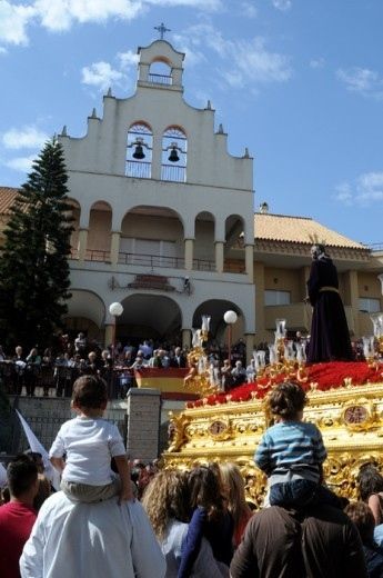 Lunes Santo: Cuatro barrios, cuatro esencias