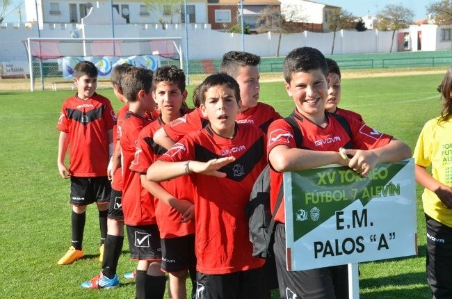 Más de 200 niños participan en el XV Torneo de Futbol 7 Alevín Ciudad de Palos