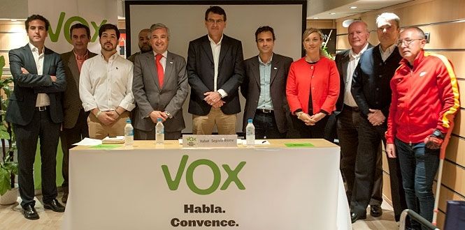 El médico Rafael Segovia presenta una candidatura basada en 'el trabajo, la honradez y el onubensismo'