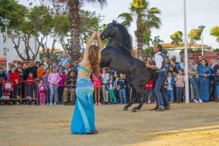 Unas 80.000 personas han pasado por la Feria de la Gamba, la Chirla y el Boquerón