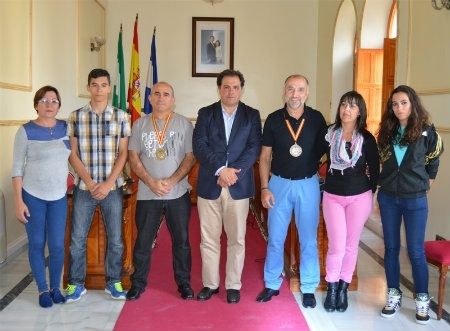 El alcalde recibe al sanjuanero Francisco Salas, oro en la Copa de España de veteranos