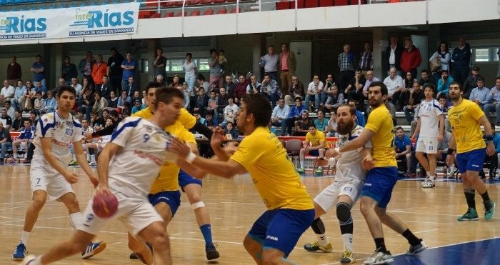 Un PAN Moguer por debajo de su nivel comienza la fase con derrota ante Cisne (31-24)