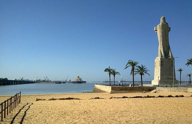 La Mesa de la Ría advierte de 'la falta de control higiénico-sanitario' de la playa de la Punta del Sebo