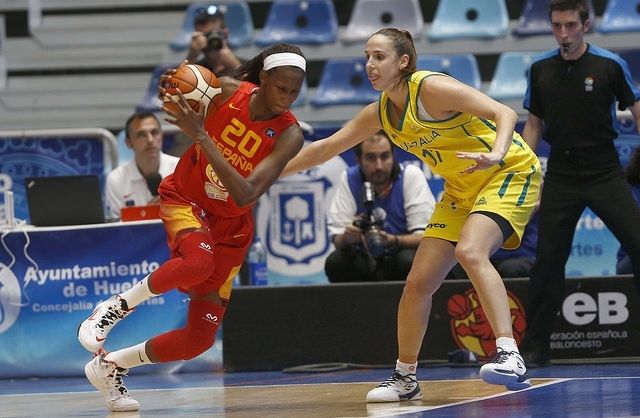 España caricaturiza a Australia (80-51)