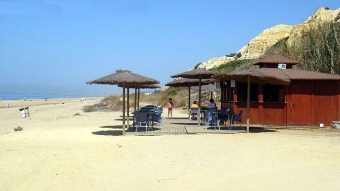 Los chiringuitos afrontan el verano 'con buenas perspectivas' tras una primavera de 'éxito'