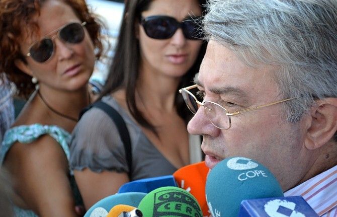 Derecho a Vivir pide ante el juzgado que intervenga y obligue a restituirle la sonda a Ramona Estévez