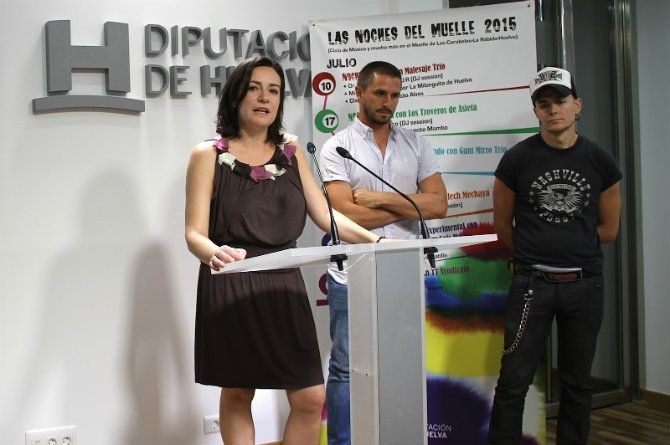 Troveros de Asieta rinde homenaje al son cubano en la segunda jornada de Las Noches del Muelle